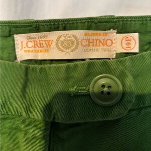 J Crew 10P bright green chinos. Low rise.